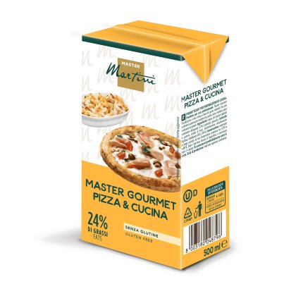 Żółte opakowanie 500ml Master Martini Master Gourmet Pizza & Cucina, bezglutenowe, 24% tłuszczu, do pizzy i zapiekanek