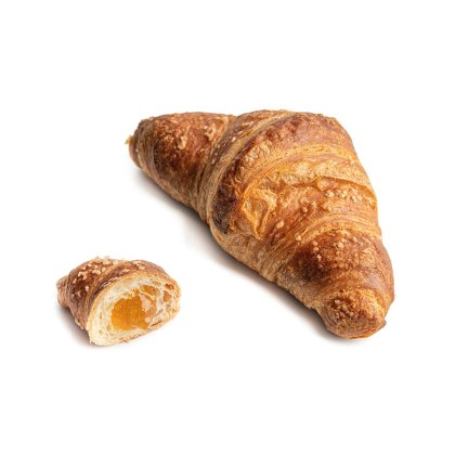 Złocisty croissant z mniejszym kawałkiem przekrojonym, ukazującym nadzienie morelowe, na białym tle